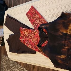 2 pr. Yoga pants and 1 top